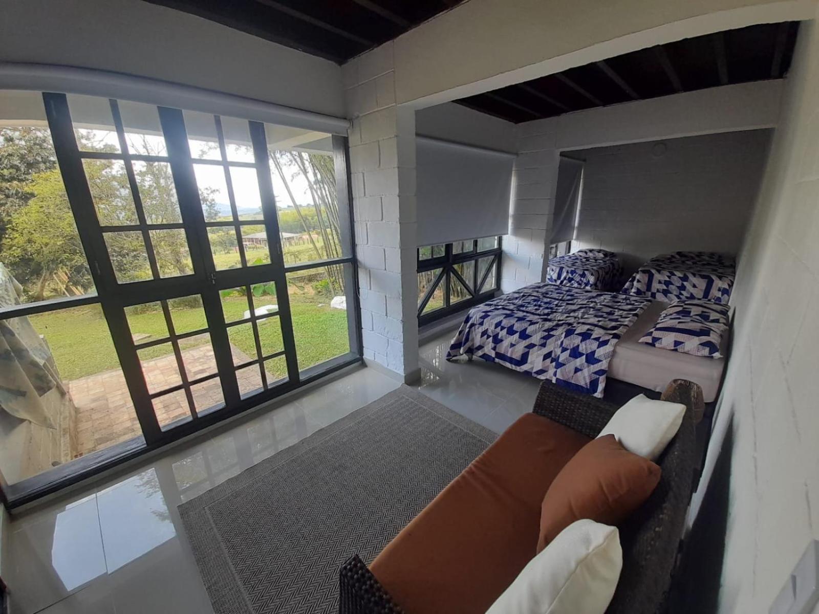 Hotel Maca Lago Calima Εξωτερικό φωτογραφία